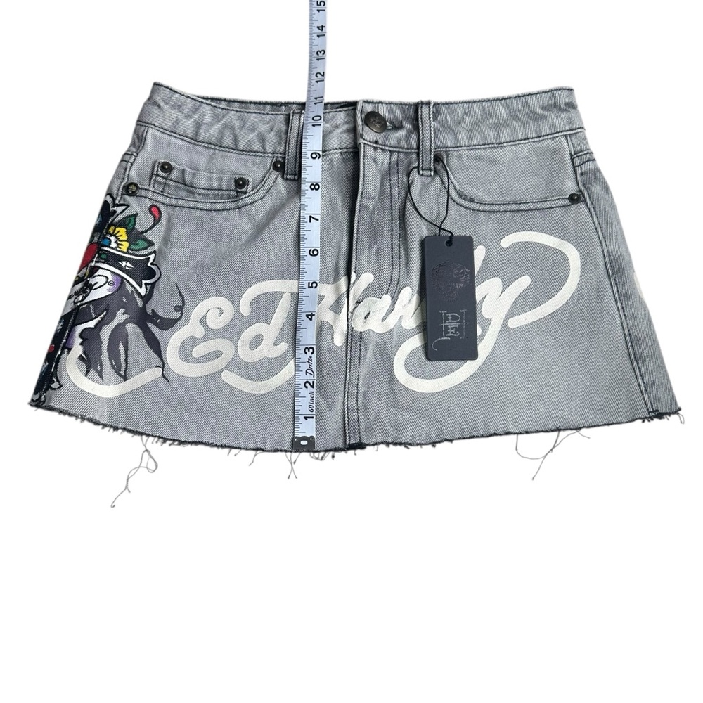 NWT Ed Hardy Cross Denim Mini Skirt. Size XS.
Color-Grey Wash - Picture 4 of 10